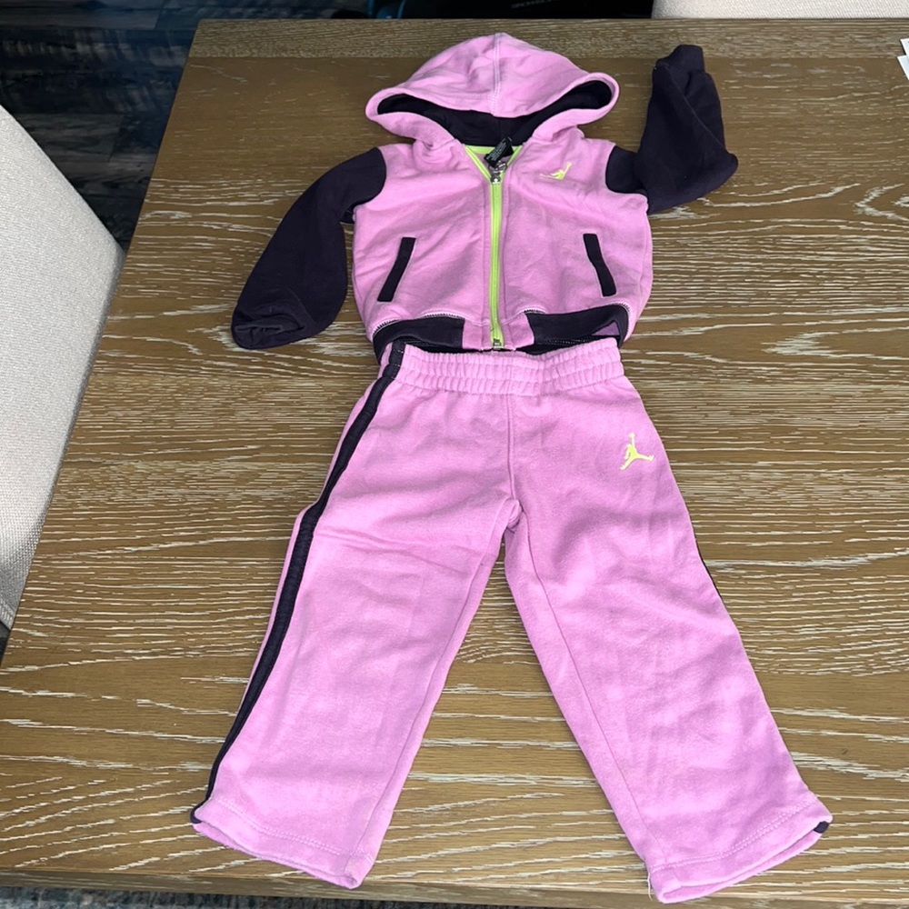 Jordan 2 pc Set